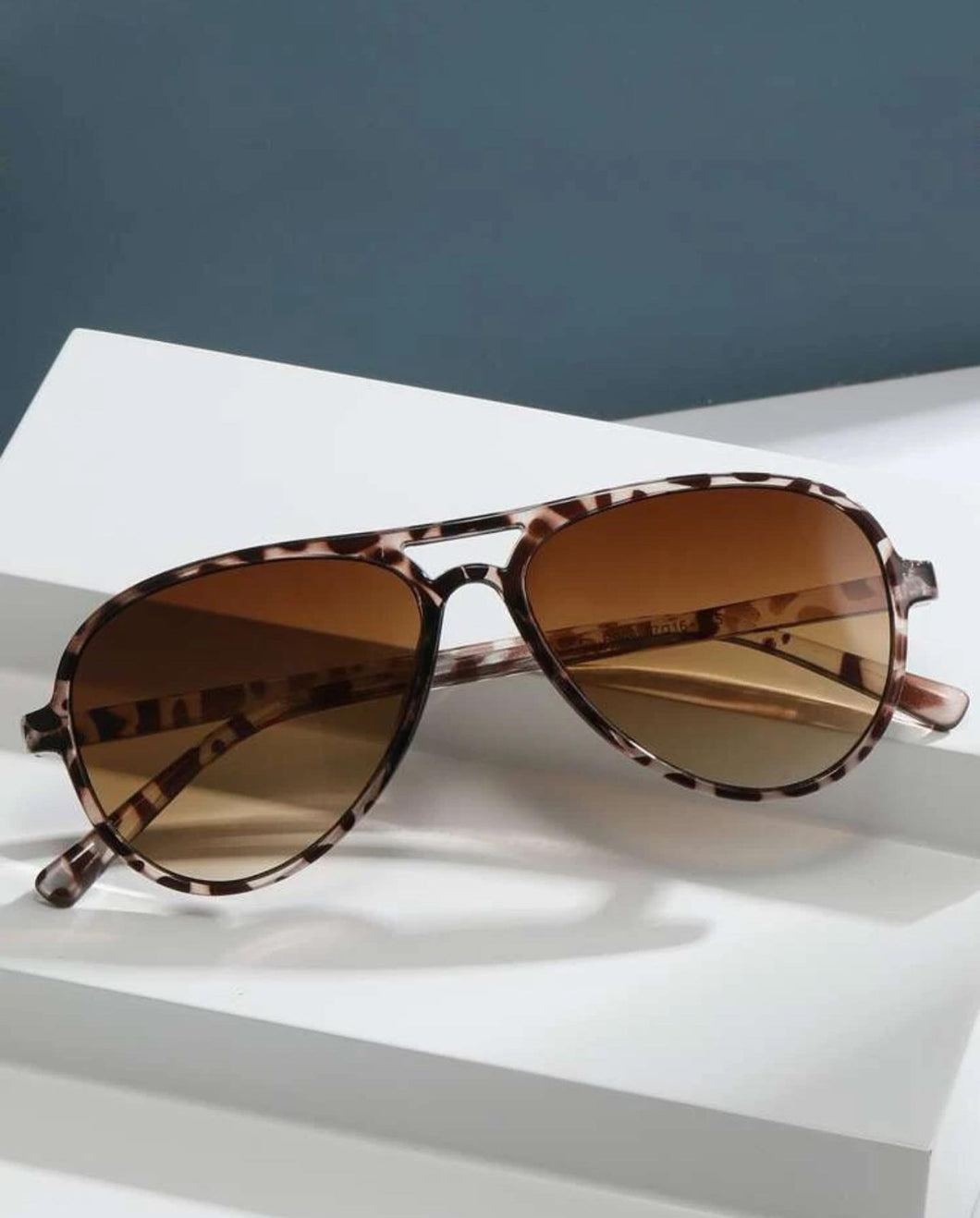 Leopard aviator frames